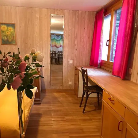 Apartment 45 M2, Mit Separatem Eingang