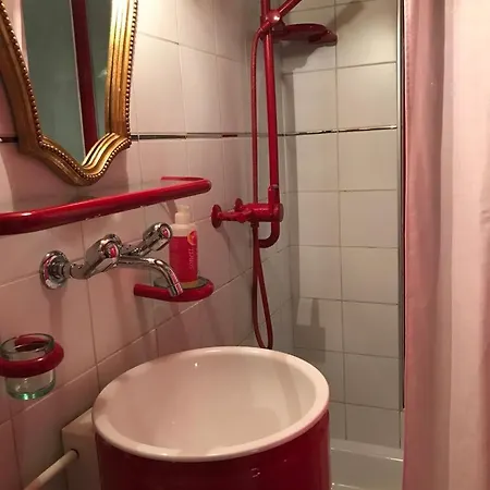Apartment 45 M2, Mit Separatem Eingang
